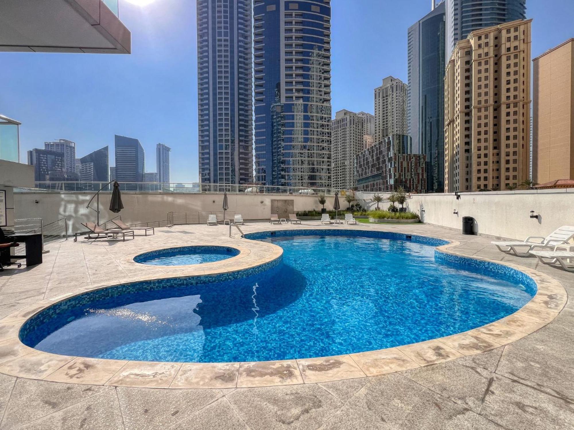 Enticing Space With Marina View Near The Beach! Dubaj Zewnętrze zdjęcie